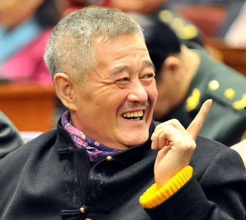 赵本山鼓掌表情包,笑点满满，传递欢乐